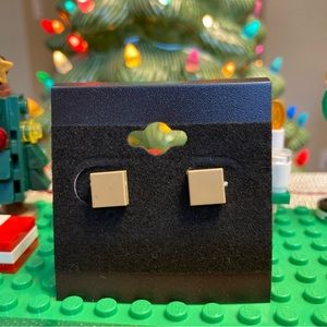 Tan Lego Suare Stud Earrings (Flat)